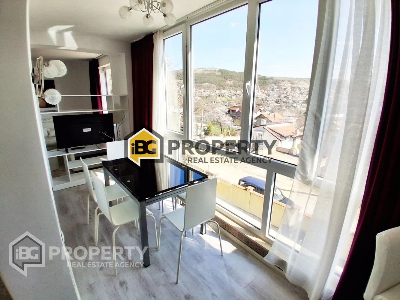 Exzellentes Maisonette